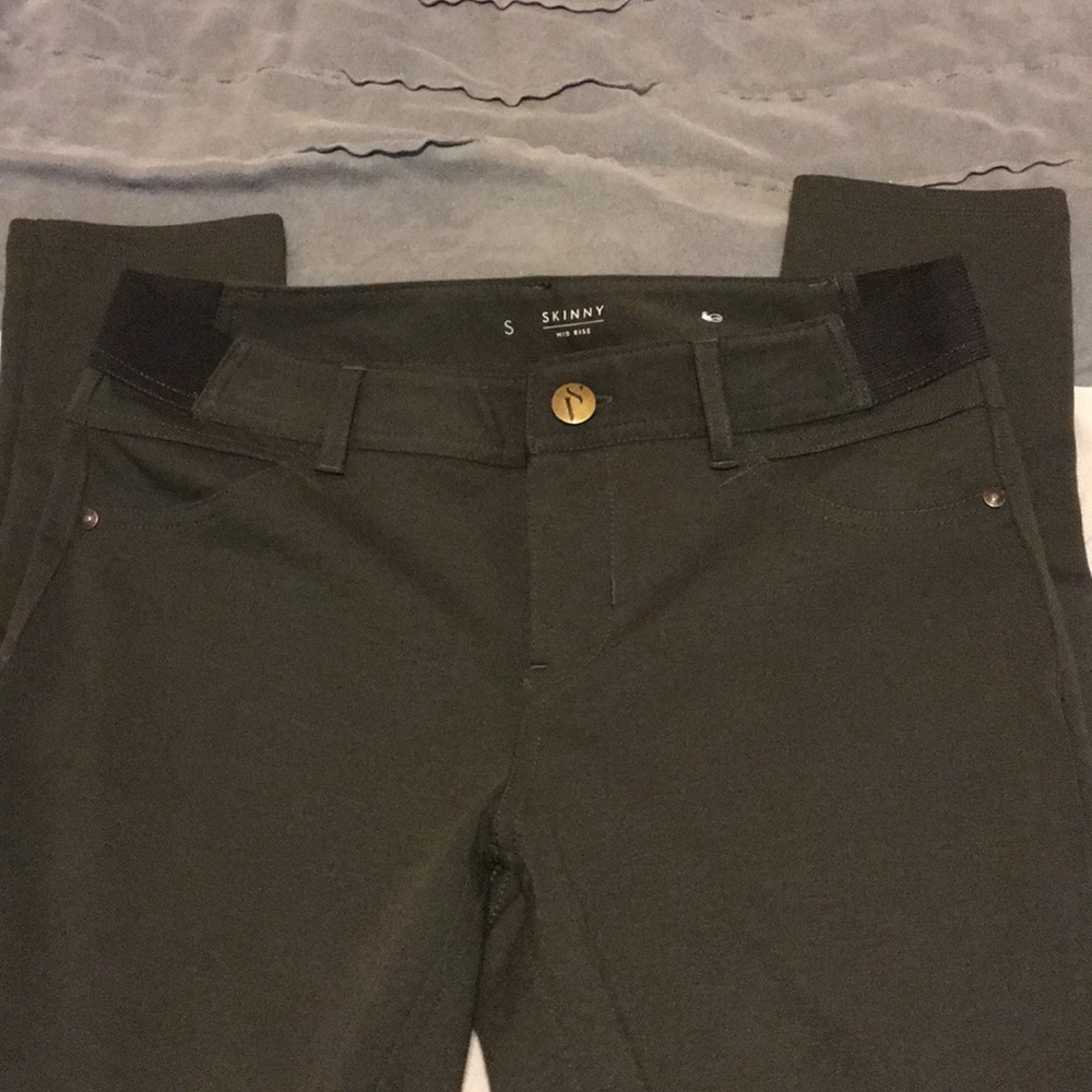 Simply Vera Vera Wang Olive Leggings